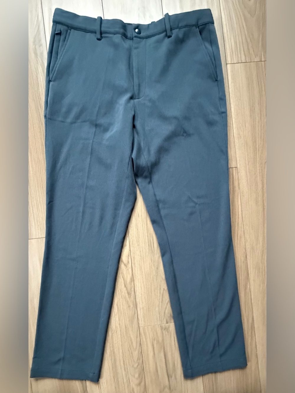 Quince Ultra Stretch 24/7 Smart Chino Pants Mens 32x30(29) Performance Blue READ